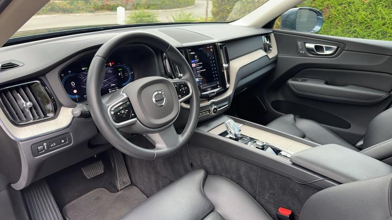 Volvo Xc60 2.0 T6 Recharge Awd 350 Geartronic 8 Inscription - Automatique Toit ouvrant