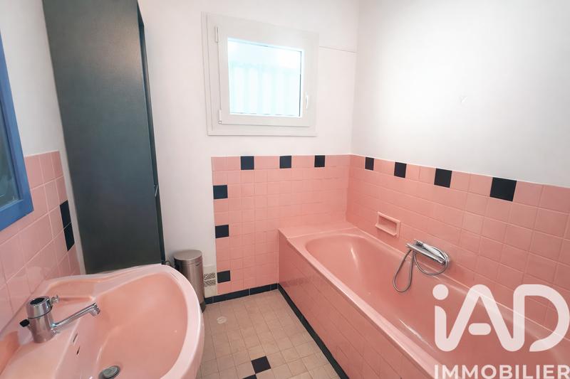 Maison - 204 m² - 8 pièces