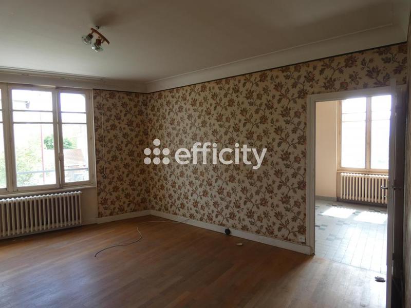 Maison - 85 m² - 4 pièces