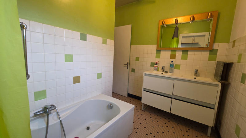 Maison - 126 m² - 6 pièces