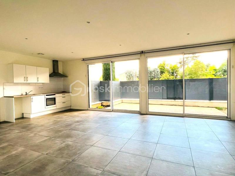 Appartement - 97 m² - 4 pièces