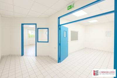 Bureau - 300 m²