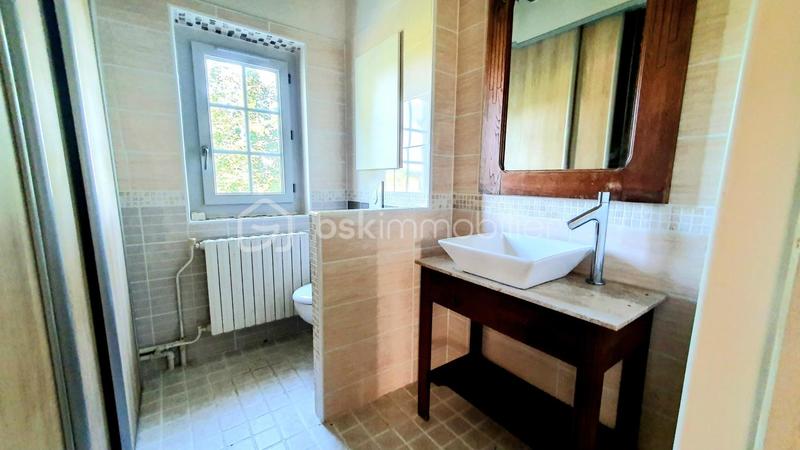 Demeure - 326 m² - 11 pièces