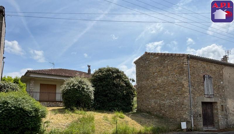 Maison - 90 m² - 6 pièces