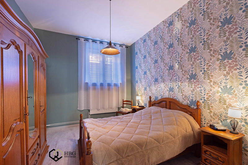 Appartement - 97 m² - 4 pièces