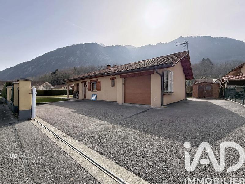 Maison - 101 m² - 4 pièces