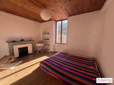 Appartement - 122 m² - 6 pièces