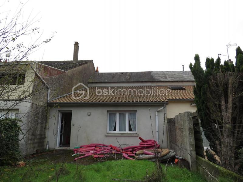 Maison - 98 m² - 5 pièces