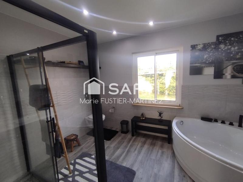 Maison - 145 m² - 5 pièces