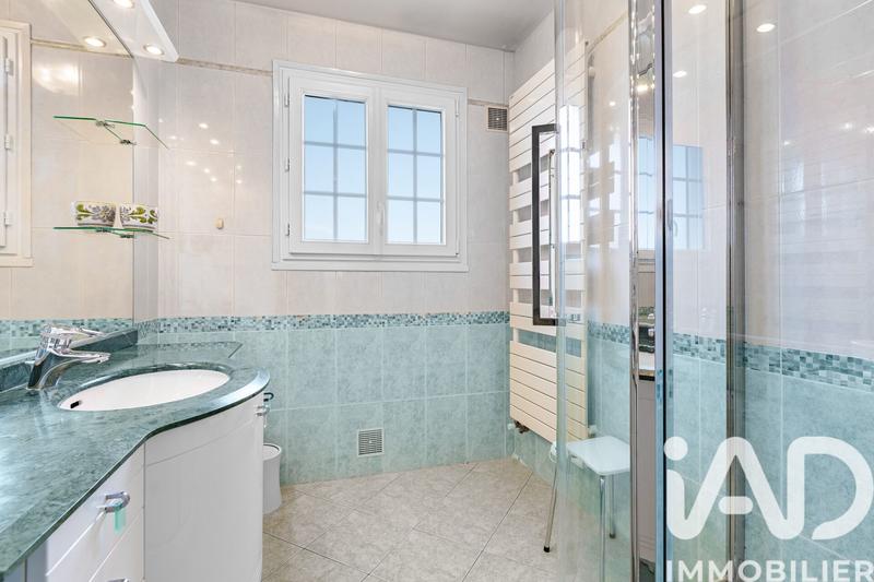 Maison - 148 m² - 7 pièces