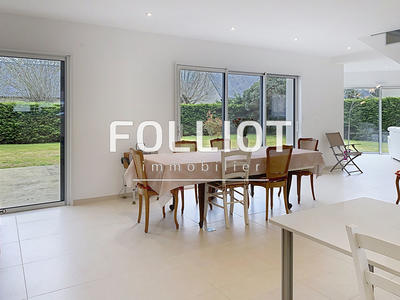 Maison - 193 m² - 7 pièces