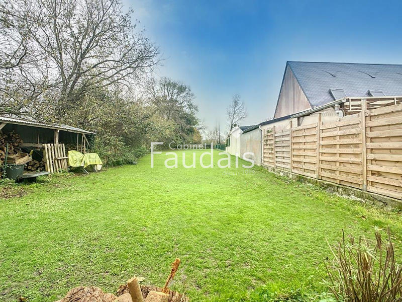 Maison - 170 m² - 9 pièces