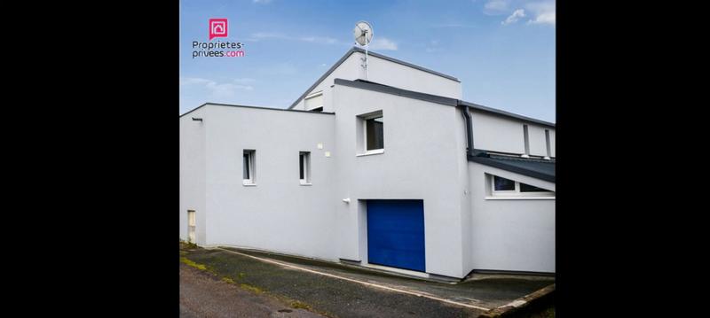 Maison - 171 m² - 7 pièces