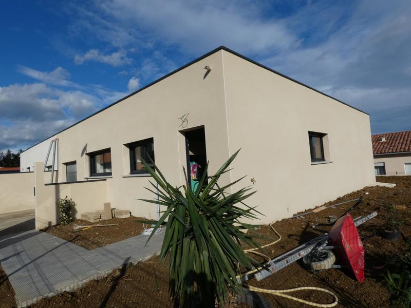 Maison - 105 m² - 4 pièces