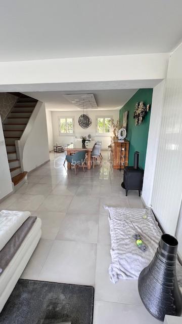 Maison de village - 150 m² - 8 pièces