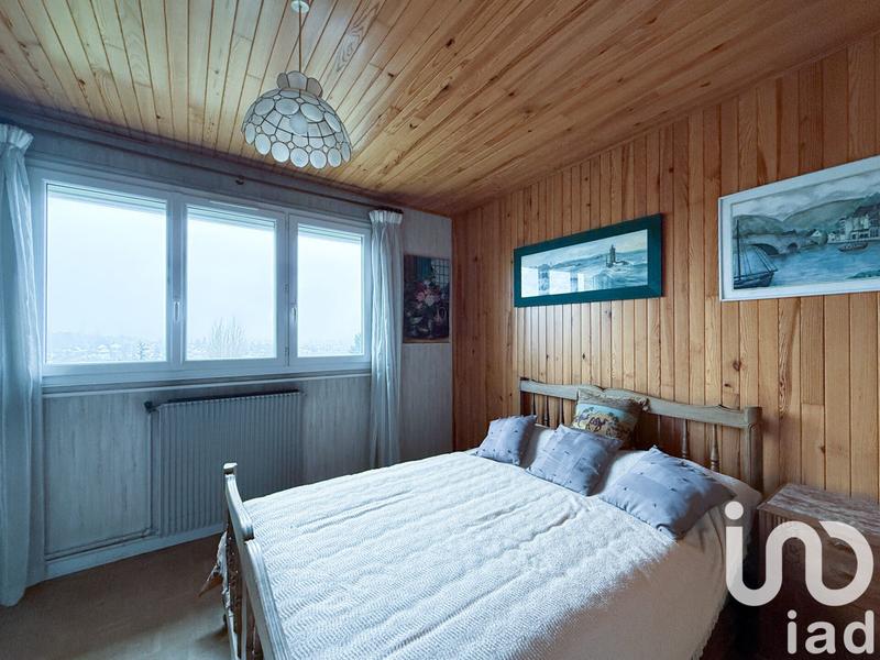 Maison - 94 m² - 5 pièces