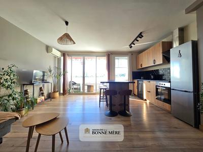 Appartement - 57 m² - 3 pièces