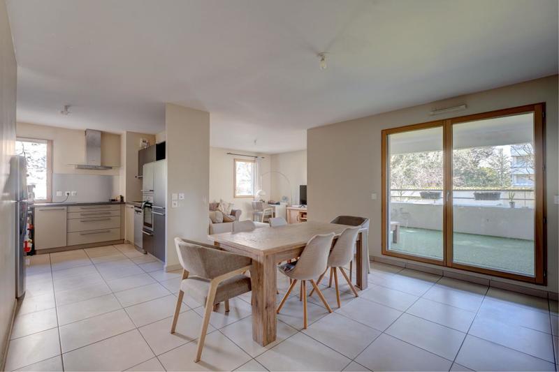 Appartement - 101 m² - 4 pièces