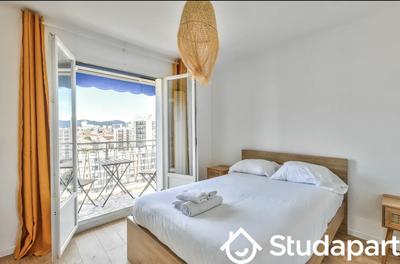 Chambre - 55 m² - 1 pièce