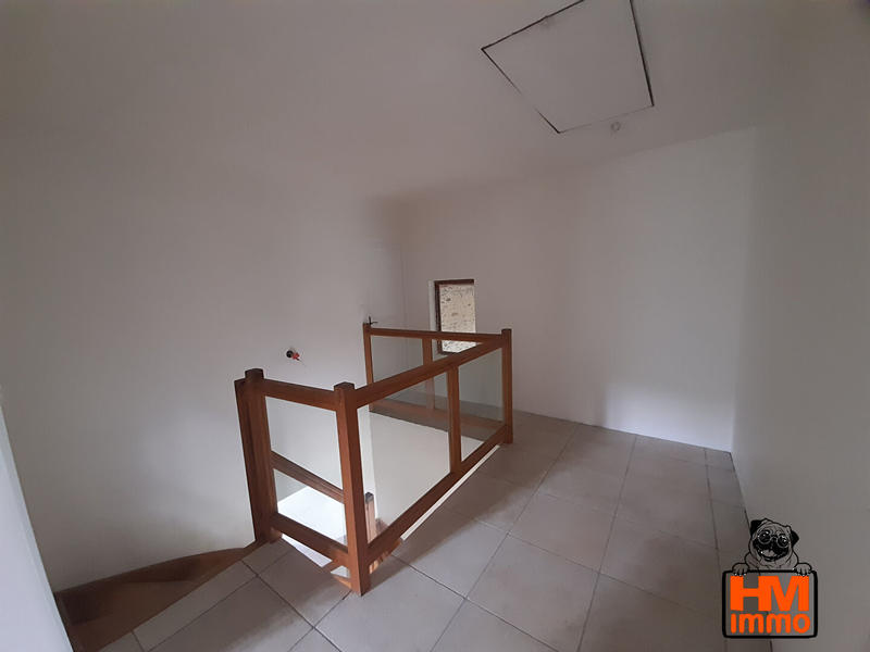 Maison - 194 m² - 9 pièces