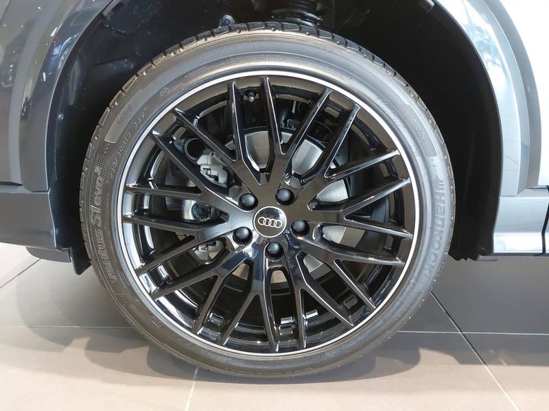 Audi Q2 35 Tfsi 150 s tronic 7 s line