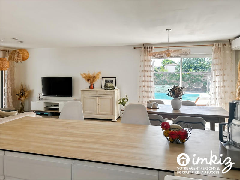 Maison - 93 m² - 4 pièces