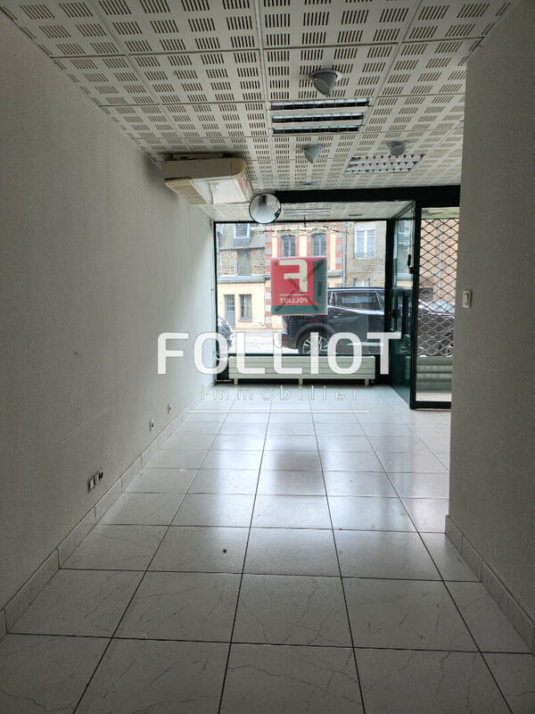 Local commercial - 168 m²