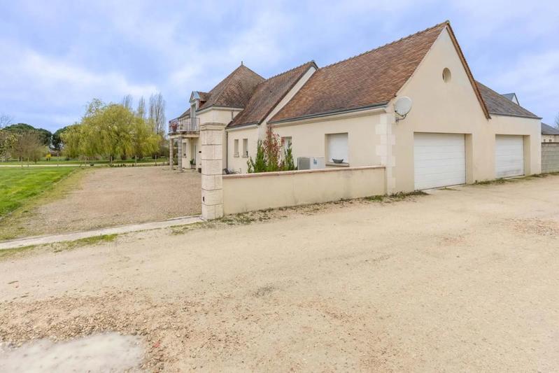 Maison - 174 m² - 8 pièces