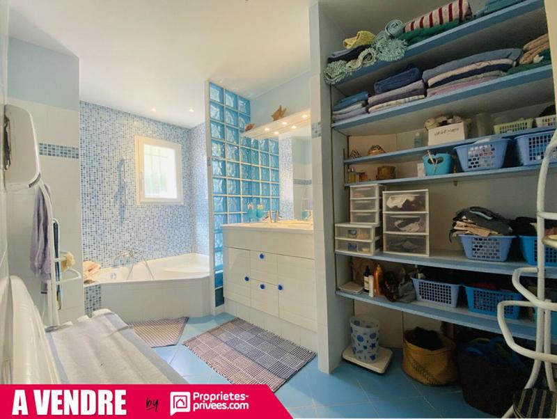 Maison - 182 m² - 5 pièces