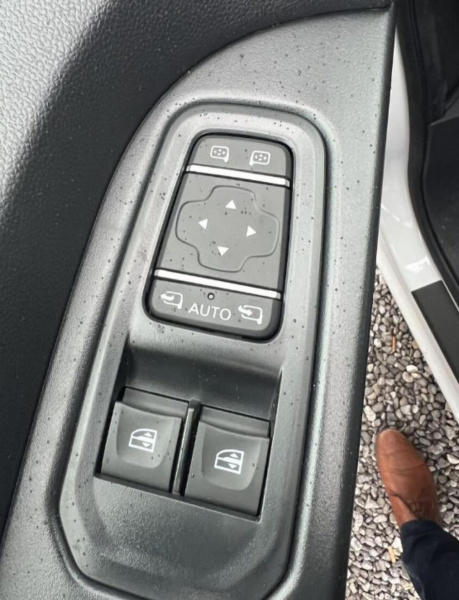 Nissan Primastar L2h1 3t1 2.0 Dci 150 s Bvm n-Connecta