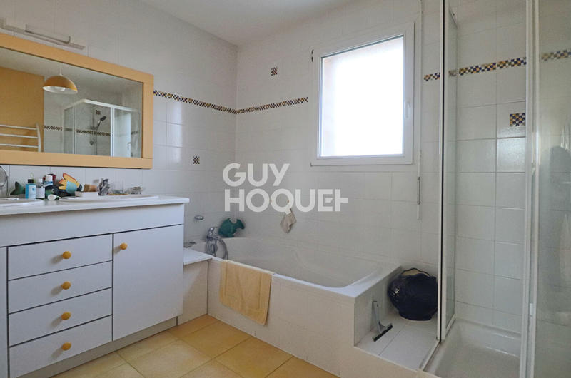 Maison - 160 m² - 7 pièces