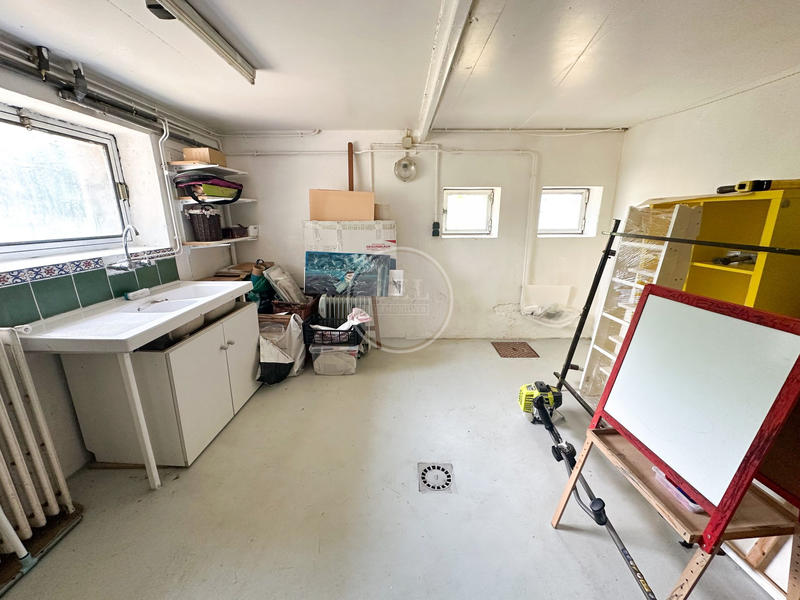 Maison - 121 m² - 6 pièces