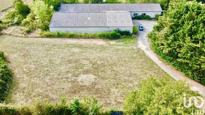 Local commercial - 1 408 m²