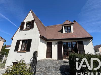 Maison - 135 m² - 6 pièces