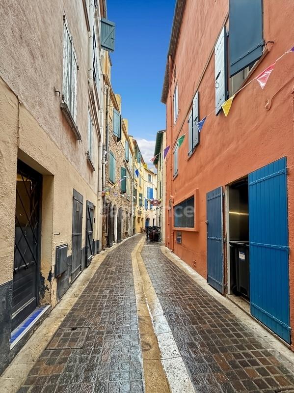 Appartement - 65 m² - 2 pièces