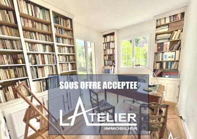 Maison - 170 m² - 10 pièces