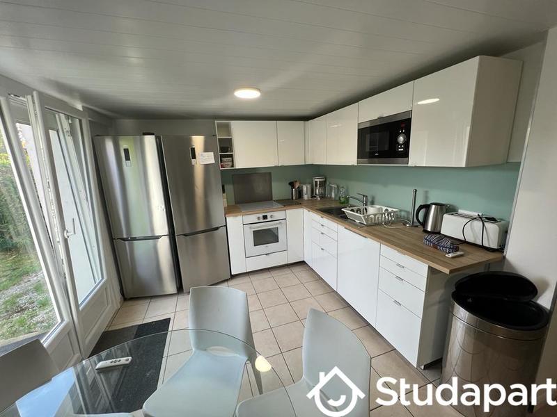 Chambre - 12 m² - 1 pièce