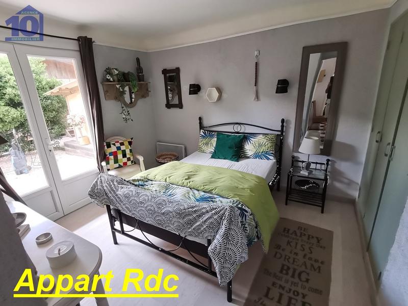 Maison - 190 m² - 8 pièces