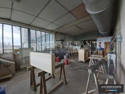 Local d'activité / Entrepôt - 1 000 m²