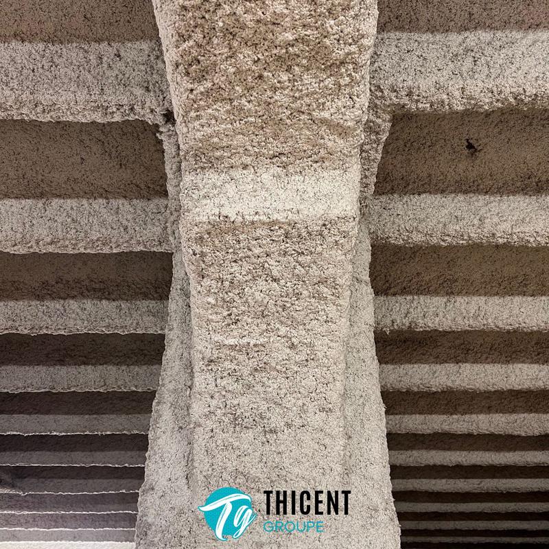 Local commercial - 744 m²