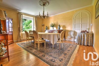 Maison de ville - 277 m² - 10 pièces