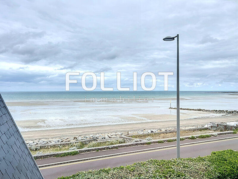 Maison - 235 m² - 10 pièces