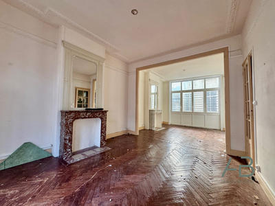 Appartement - 85 m² - 3 pièces