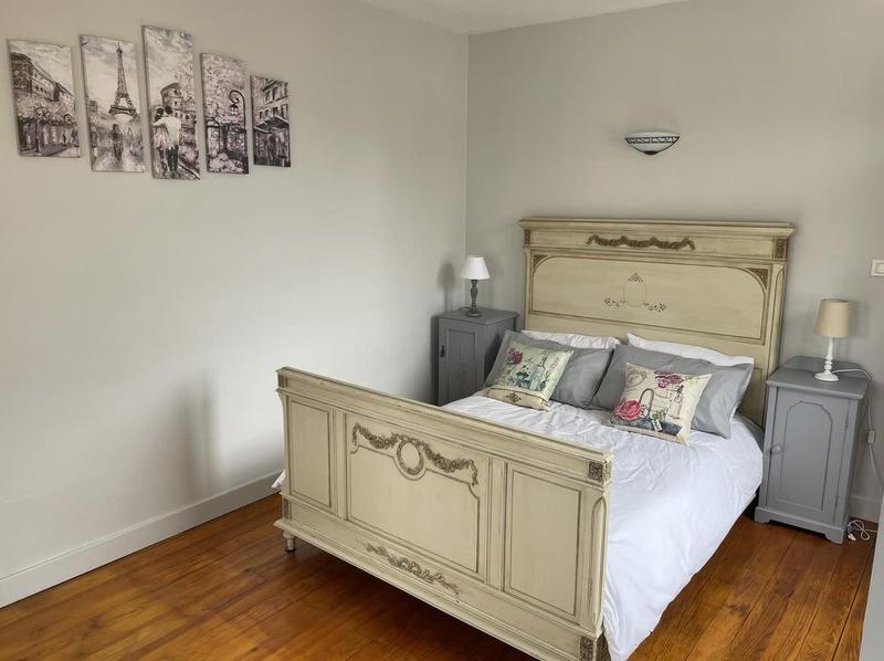 Maison traditionnelle - 183 m² - 10 pièces