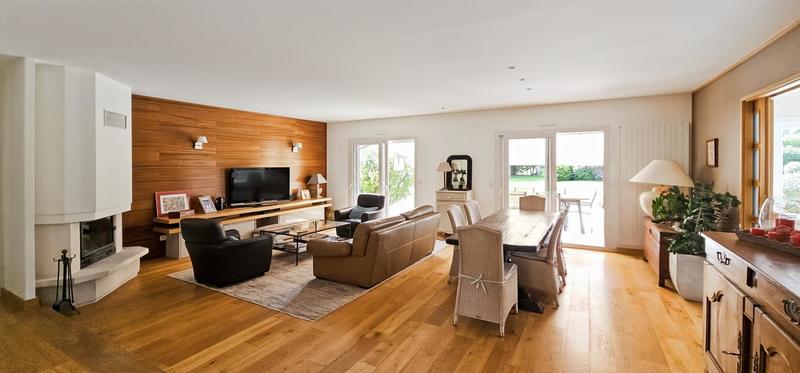 Villa - 202 m² - 7 pièces