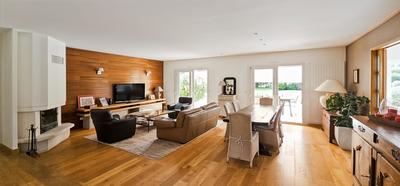 Villa - 202 m² - 7 pièces