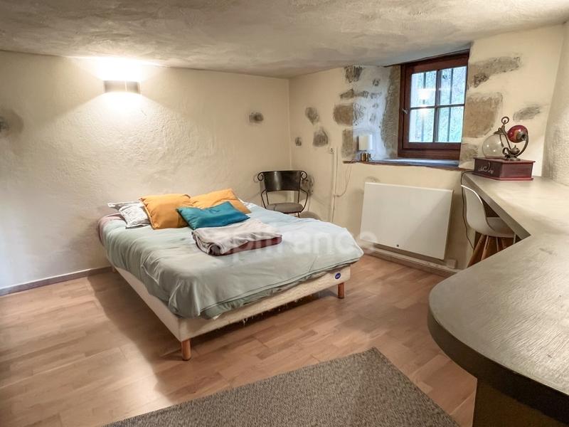 Maison - 160 m² - 5 pièces