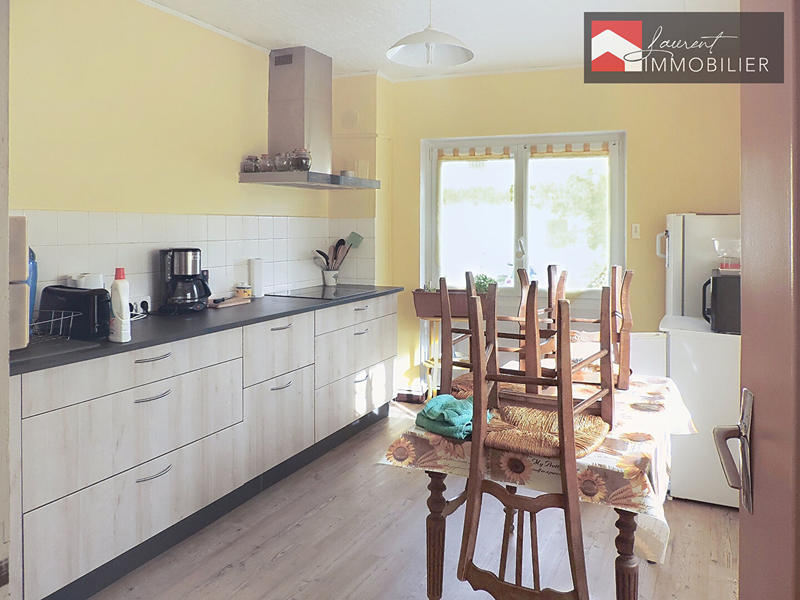 Maison - 192 m² - 5 pièces