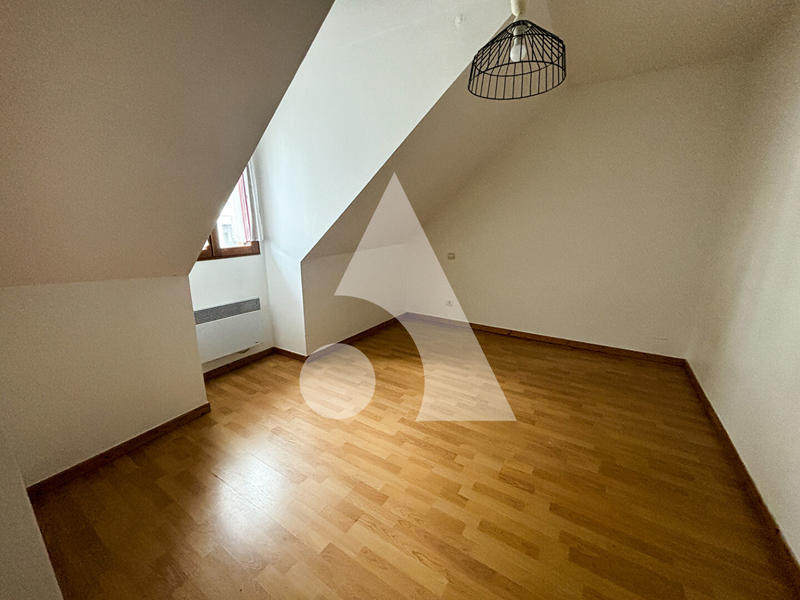 Appartement - 65 m² - 4 pièces