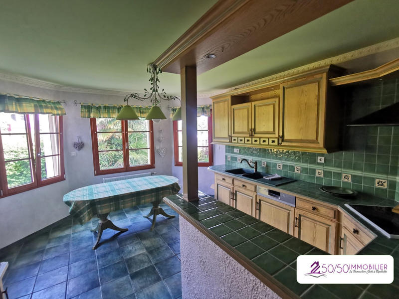 Maison - 155 m² - 7 pièces